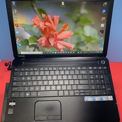 ..TOSHIBA SATÉLITE . .C55D-A….250 GB GB…..8.0 RAM . READY FOR CLASSES ON LINE OR WORK FROM HOME