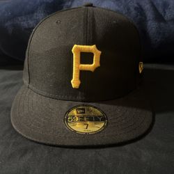 Size 7 fitted hat