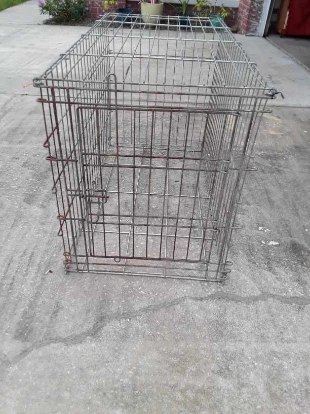 Large, 42in Metal Dog/Animal Cage