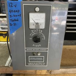 Lewco Electric Marine Battery Charger 12V 40 Amp 3 Bank
