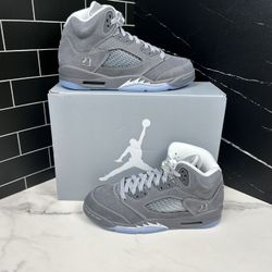 Wolf Grey 5 SZ 5.5