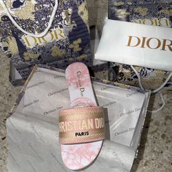Dior Dway Slides 🔥 👡