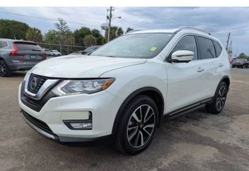 2018 Nissan Rogue