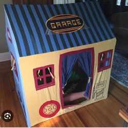 LAND OF NOD GARAGE PLAYHOUSE TENT
