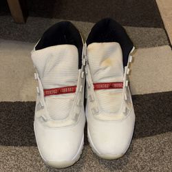 Jordan 11s 