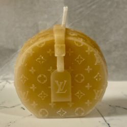 Gold Circular Luxury Candle Purse | Elegant Home Decor