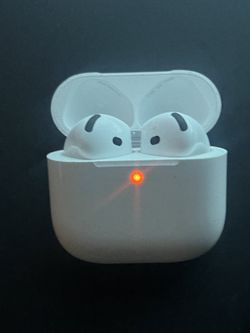 AirPod 4s