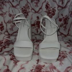 Madden Girl Charro Platform Sandals –White  Women’s size 9.5