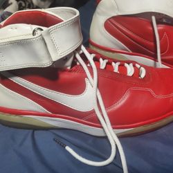 Size 16 - RARE Nike Air Force 25
