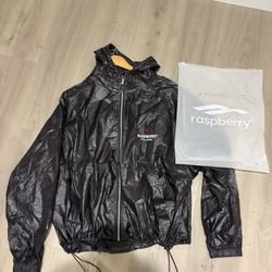 raspberry Hills 400 Series Windbreaker Size M