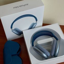 AirPod Pro Max USB-C Blue