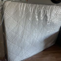 Queen Size Hybrid Mattress 10”