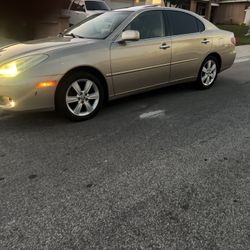Lexus ES330