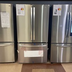 GE Stainless Steel French Door Refrigerator‼️‼️