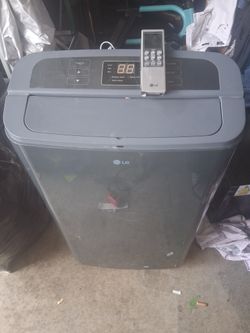 LG 12,000 BTU PORTABLE AC