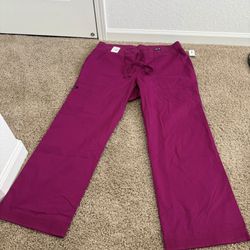 Woman’s Koi scrub bottoms