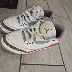 Jordan 3 Retro Fire Red Size 7 Used