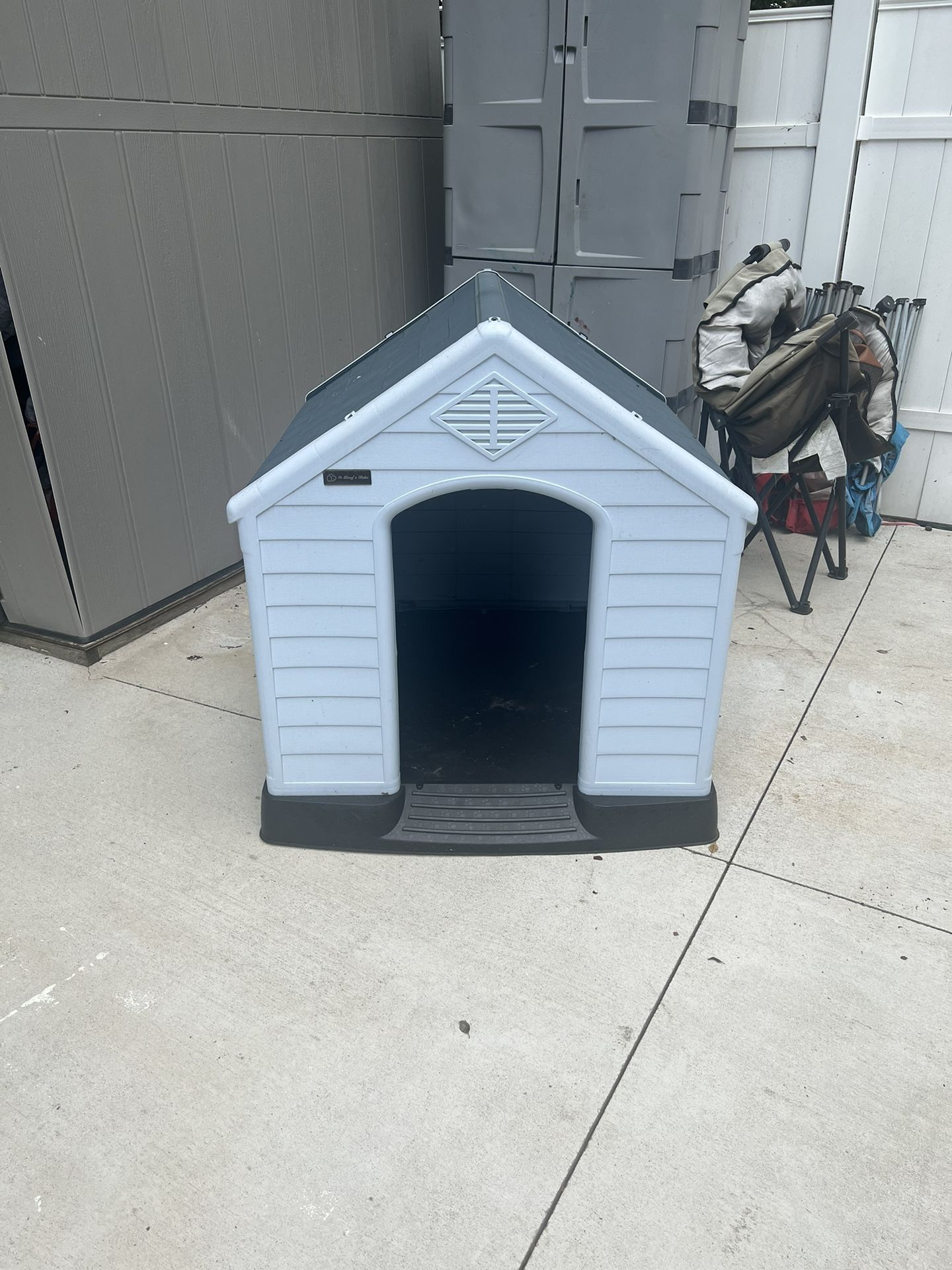 Dog House