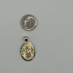 Virgin Mary Pendant 