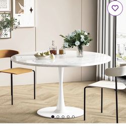White Kitchen Petal Table And Chairs  