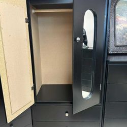 Tall closet Black With Mirrors 