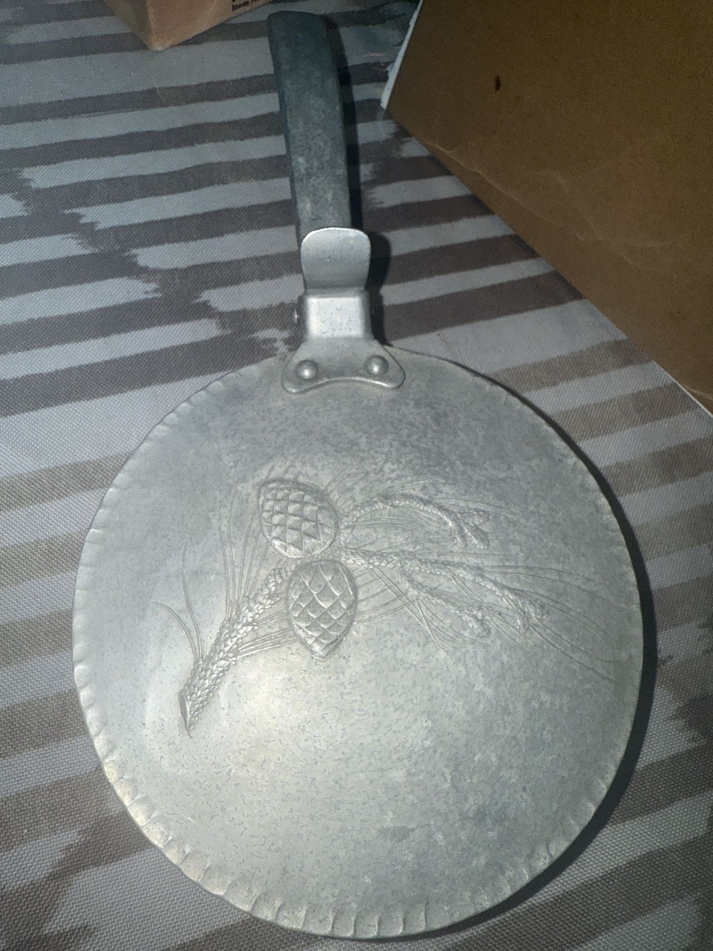 Vintage crumb catcher