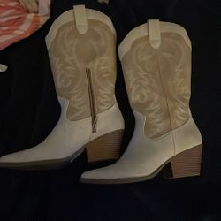 cowgirl boots