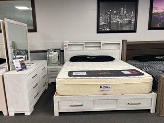 4PC King Platform Bedroom Set w/ Underbed Drawers