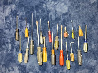 Mixed Screwdriver Lot – 20+ Pieces