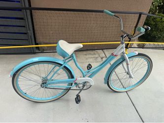 Schwinn Legacy Beach Cruiser