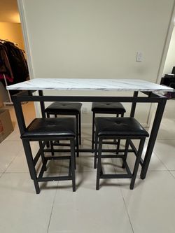 Bar Height Dining Table Set with 4 Stools