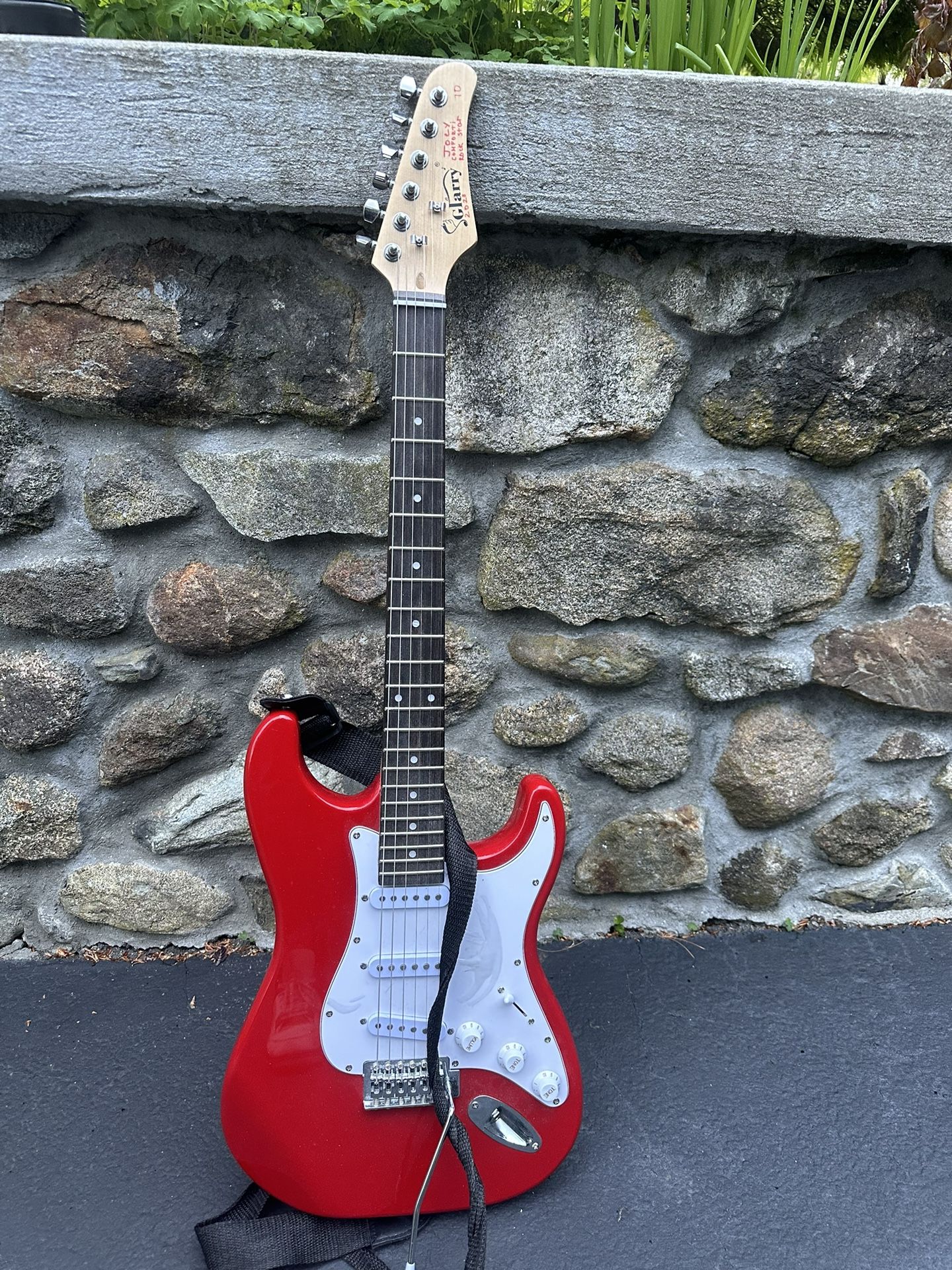 Red 29 Inch Gallery Guitar Red