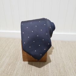 Vtg CHRISTIAN DIOR Men's Paris/NY All Silk Neck Tie (57"x3") Blue w/ Embroidery