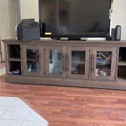 TV Stand 