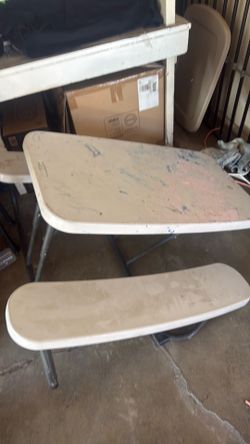 Kids table