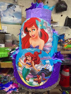 Little mermaid pastel piñata