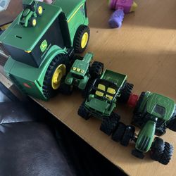 Kids John Deer Lot