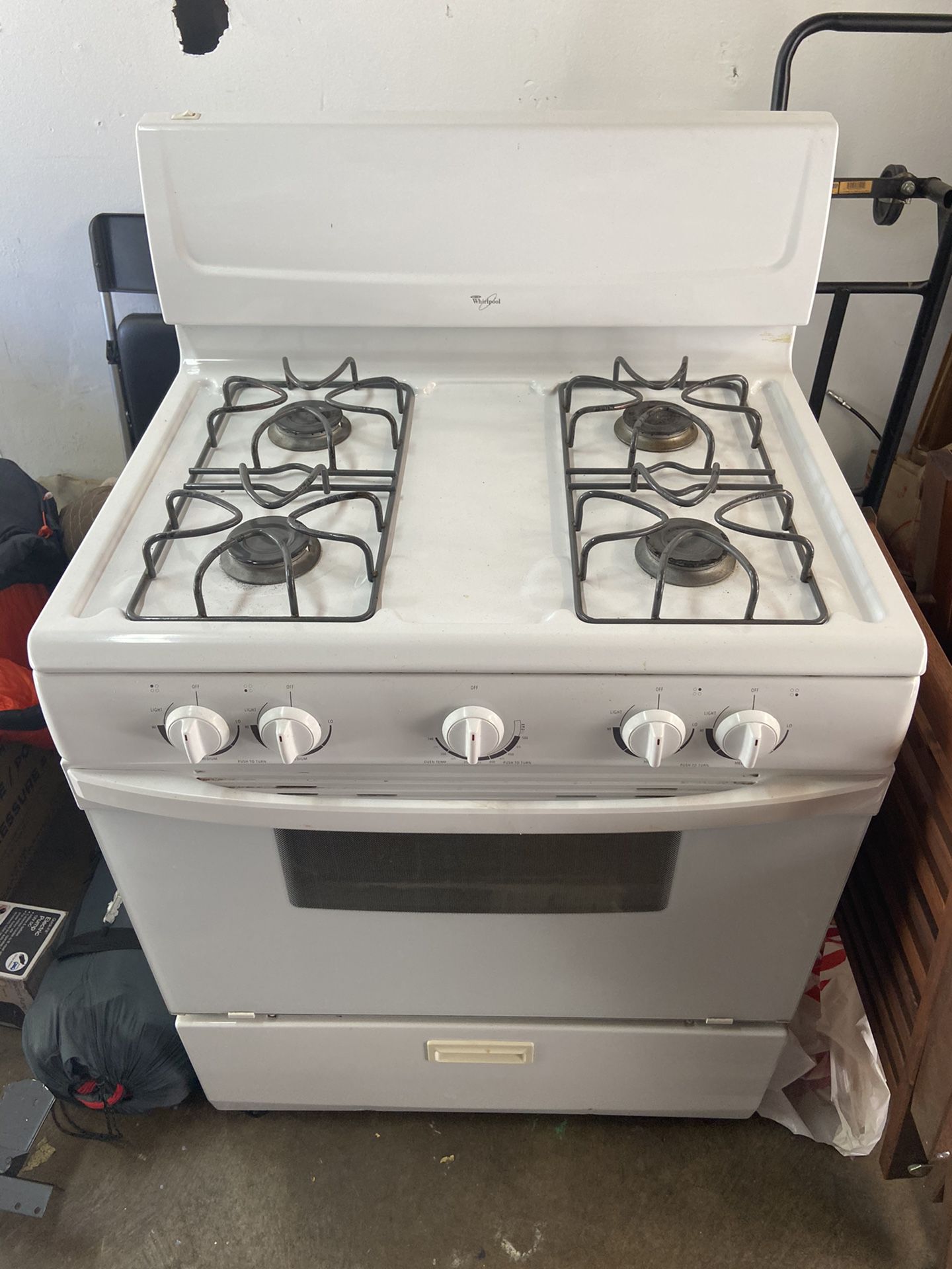 Whirlpool oven stove white