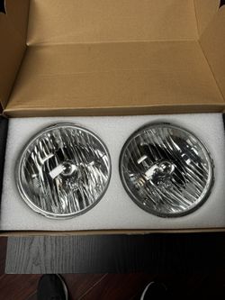 Jeep Wrangler Headlights 07-18