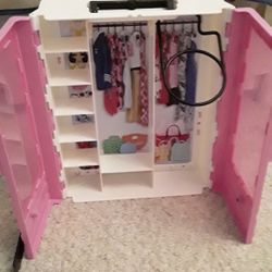 Barbie Fashionesta Wardrobe Closet  