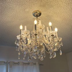  Chandelier Medium Size