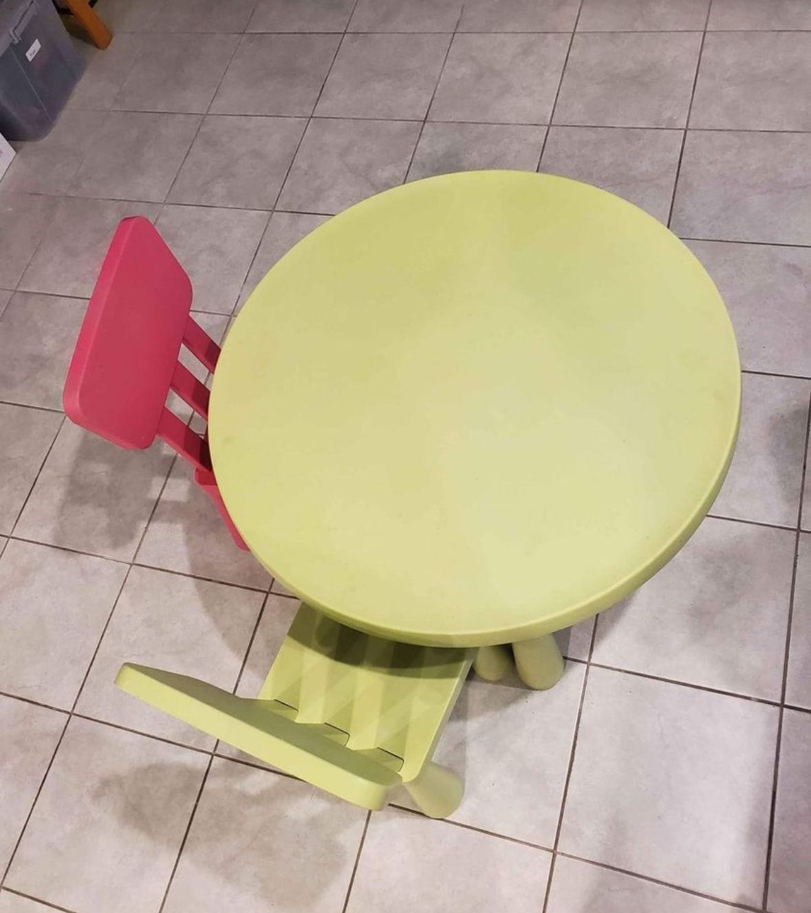 Kid Table And Chair 