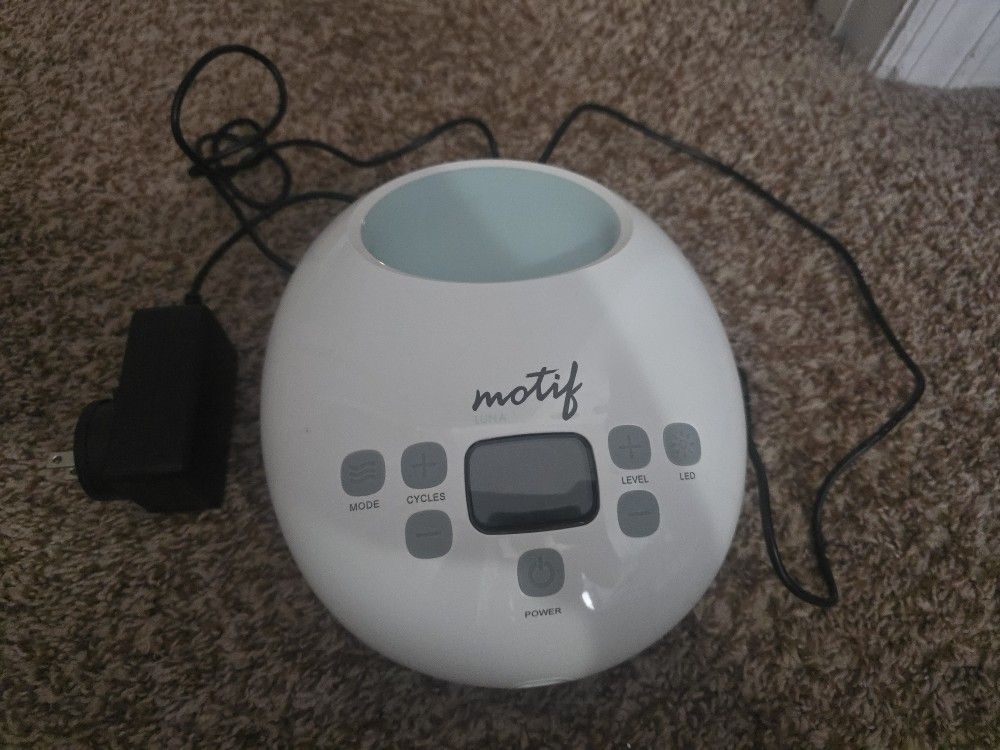 Breast Pump With Accessories