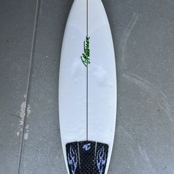Surfboard 