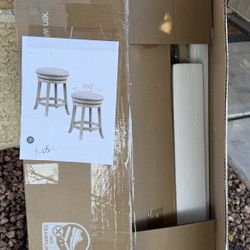 Stools , Bancos De Madera 