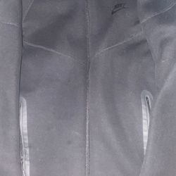 black Nike Tech