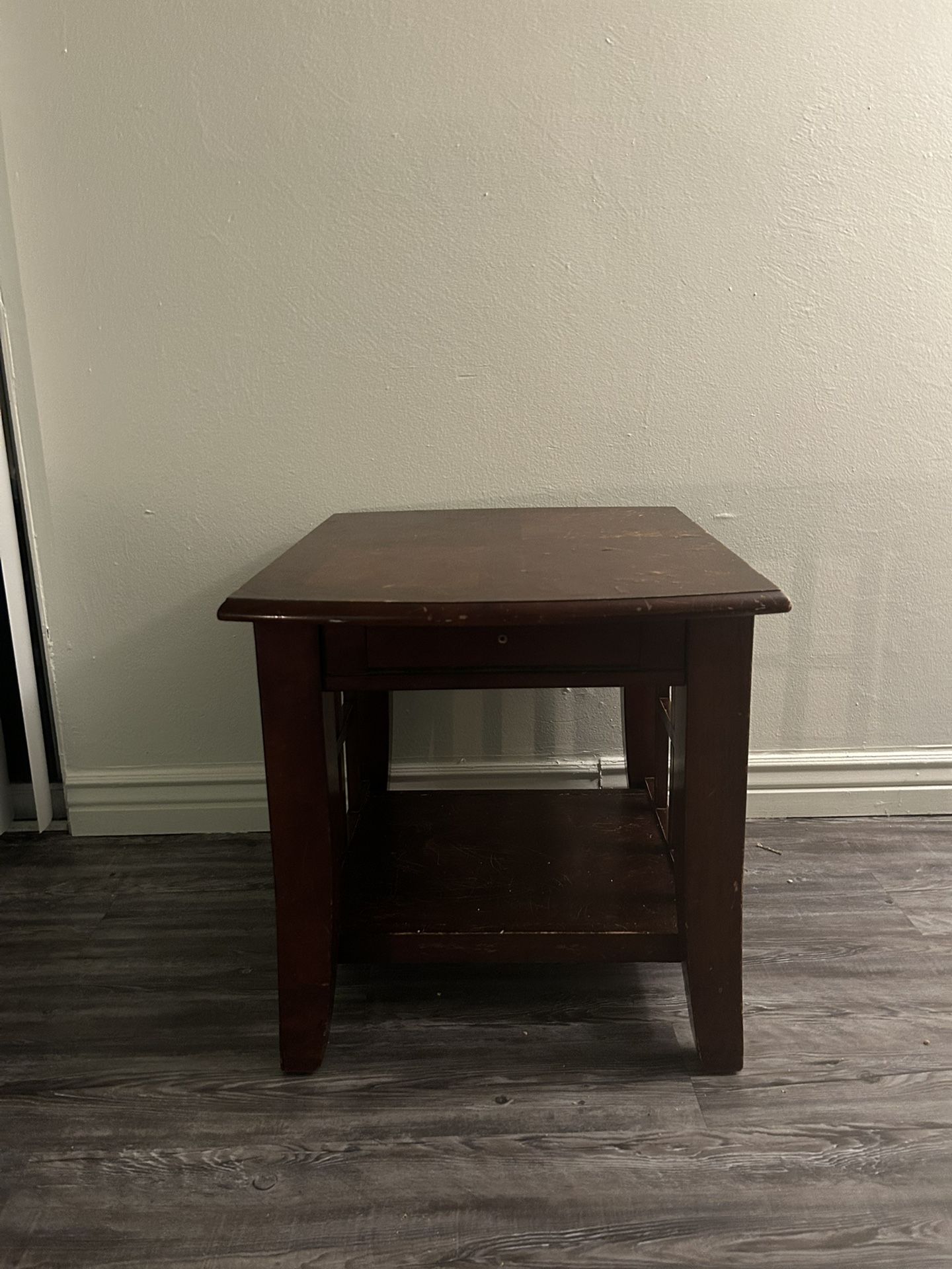 Side coffee table