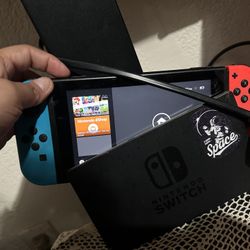 Nintendo Switch 