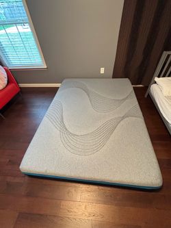Avenco queen mattress 10”