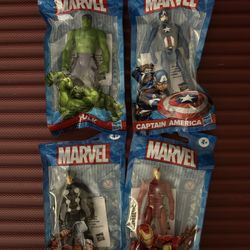 MARVEL UNIVERSE ACTION FIGURES